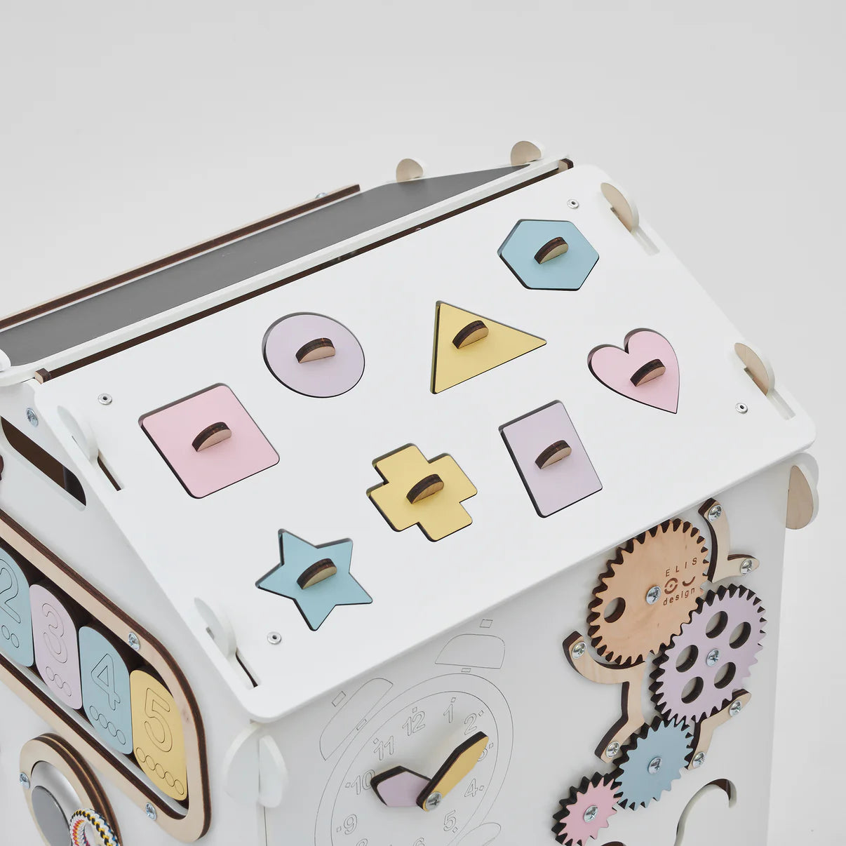 Busyboard "Maisonnette"