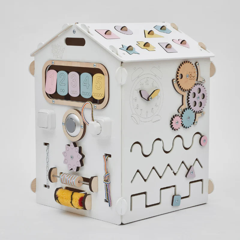 Busyboard "Maisonnette"